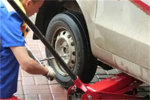 遵化附近拖车24小时服务热线电话